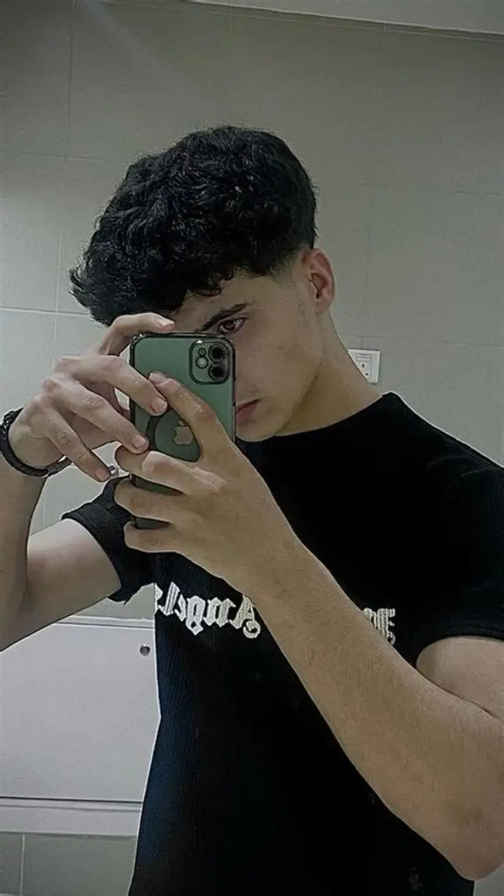 Sergio R.